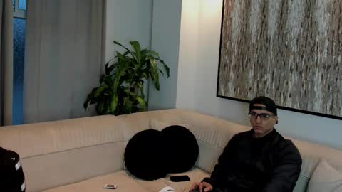 Snapshot of dash_bukoski chatting on February 2026 11:16:01 AM Dash online show from February 2026 11:16:01 AM