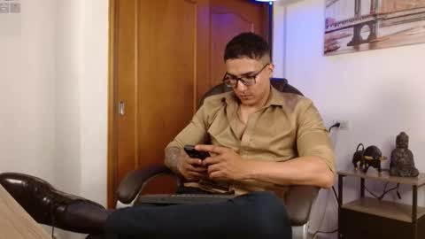 Snapshot of dash_bukoski chatting on March 2026 02:01:01 PM Dash online show from March 2026 02:01:01 PM