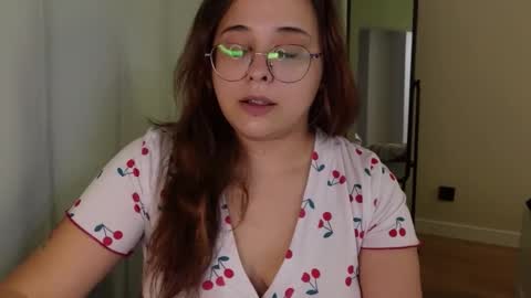 Snapshot of dashaprivet chatting on November 2025 10:26:02 AM dashaprivet online show from November 2025 10:26:02 AM