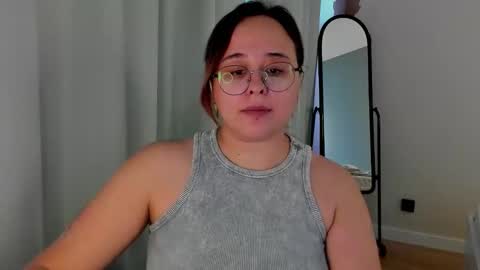 Snapshot of dashaprivet chatting on December 2025 07:39:01 AM dashaprivet online show from December 2025 07:39:01 AM