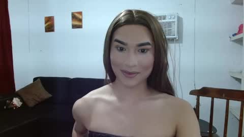 dashly_queen1 online show from May 2026 08:25:01 PM