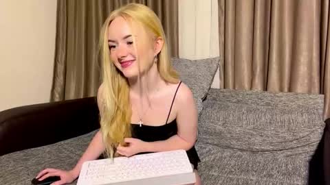 Dasha online show from February 2026 07:54:01 PM