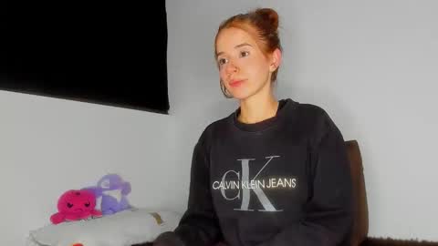 Dafne online show from March 2026 03:02:01 AM