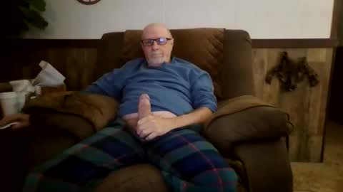 Snapshot of dave571960 chatting on October 2025 10:54:02 AM dave571960 online show from October 2025 10:54:02 AM