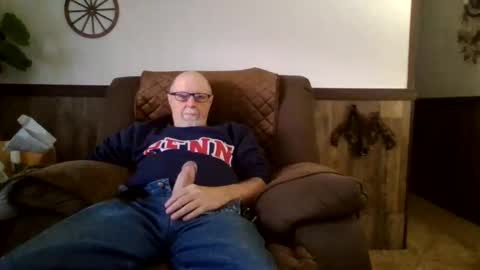 Snapshot of dave571960 chatting on November 2025 11:55:02 AM dave571960 online show from November 2025 11:55:02 AM