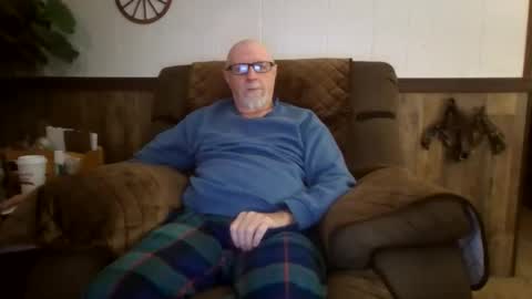 Snapshot of dave571960 chatting on November 2025 11:45:01 AM dave571960 online show from November 2025 11:45:01 AM