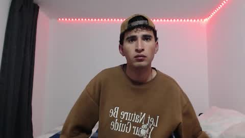 Snapshot of dave_hot1 chatting on December 2025 03:14:02 AM David online show from December 2025 03:14:02 AM