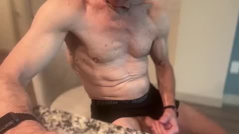 davepilotman205131 online show from May 2026 02:13:02 PM