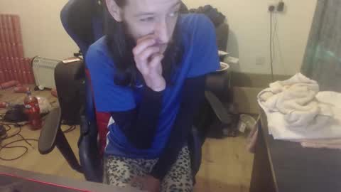 Snapshot of daver281197 chatting on November 2025 09:04:02 PM dave online show from November 2025 09:04:02 PM