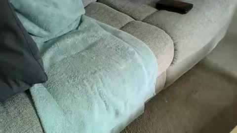 Snapshot of davesmiff1 chatting on October 2025 02:10:01 PM davesmiff1 online show from October 2025 02:10:01 PM