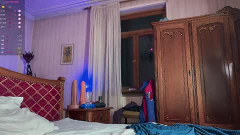 Snapshot of davey_ebash chatting on December 2024 07:49:01 PM Davey online show from December 2024 07:49:01 PM