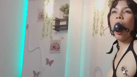 Snapshot of daviana_hill_ chatting on June 2026 02:53:01 AM Davi online show from June 2026 02:53:01 AM
