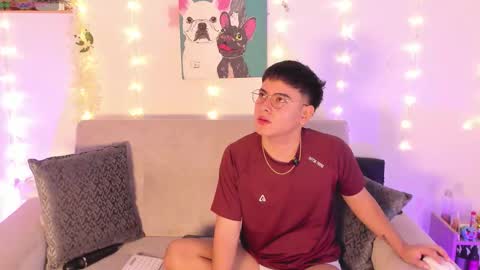 Snapshot of david_and_friend chatting on February 2026 02:37:02 PM david_and_friend online show from February 2026 02:37:02 PM