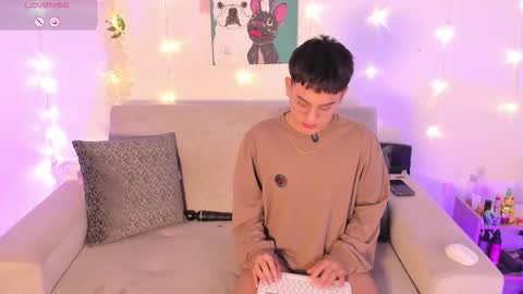 Snapshot of david_and_friend chatting on February 2026 11:04:02 AM david_and_friend online show from February 2026 11:04:02 AM