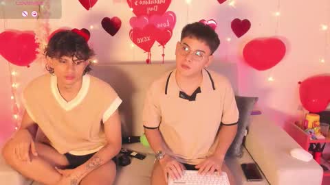 Snapshot of david_and_friend chatting on February 2026 10:17:02 PM david_and_friend online show from February 2026 10:17:02 PM