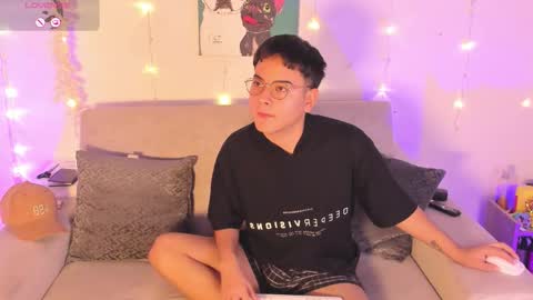 Snapshot of david_and_friend chatting on February 2026 02:35:01 PM david_and_friend online show from February 2026 02:35:01 PM