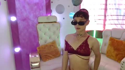 Snapshot of david_fox01 chatting on December 2025 06:26:01 PM David Fox online show from December 2025 06:26:01 PM