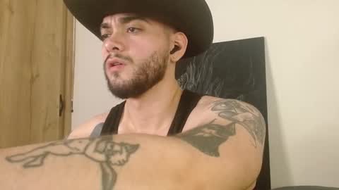 Twitter davidsanctum online show from February 2026 04:31:01 AM