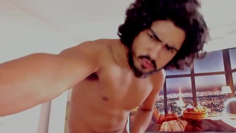 Snapshot of david_johnson372 chatting on March 2025 03:18:02 PM Hey im David that loves to explore and speak their fantasies. Very open talktative and nice. Feel free to chat with me online show from March 2025 03:18:02 PM