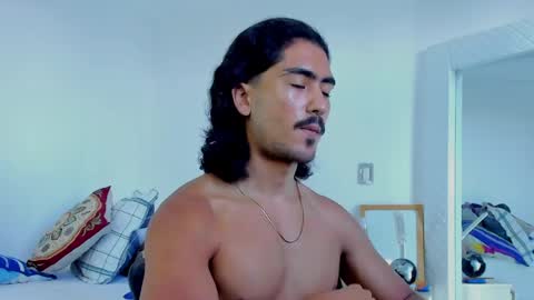 Snapshot of david_johnson372 chatting on September 2025 01:27:02 PM Hey im David that loves to explore and speak their fantasies. Very open talktative and nice. Feel free to chat with me online show from September 2025 01:27:02 PM
