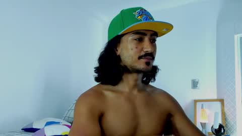 Snapshot of david_johnson372 chatting on October 2025 01:03:02 AM Hey im David that loves to explore and speak their fantasies. Very open talktative and nice. Feel free to chat with me online show from October 2025 01:03:02 AM