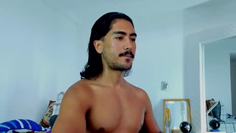 Snapshot of david_johnson372 chatting on October 2025 12:35:02 PM Hey im David that loves to explore and speak their fantasies. Very open talktative and nice. Feel free to chat with me online show from October 2025 12:35:02 PM