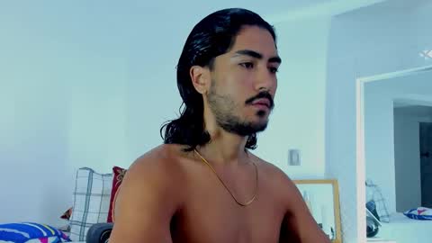 Snapshot of david_johnson372 chatting on October 2025 11:22:02 AM Hey im David that loves to explore and speak their fantasies. Very open talktative and nice. Feel free to chat with me online show from October 2025 11:22:02 AM