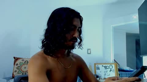 Hey im David that loves to explore and speak their fantasies. Very open talktative and nice. Feel free to chat with me online show from November 2025 09:53:02 AM