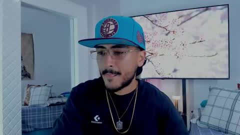 Hey im David that loves to explore and speak their fantasies. Very open talktative and nice. Feel free to chat with me online show from March 2026 06:44:02 PM