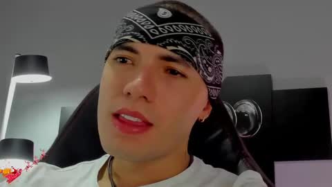 David Jons online show from December 2024 02:27:01 AM