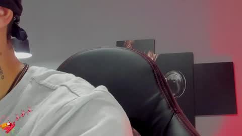 David Jons online show from December 2024 11:56:02 PM