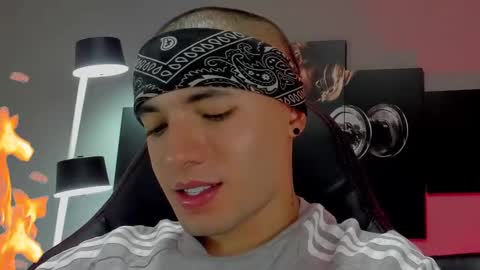 David Jons online show from January 2025 12:46:02 AM