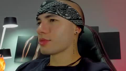 David Jons online show from February 2025 08:31:01 PM