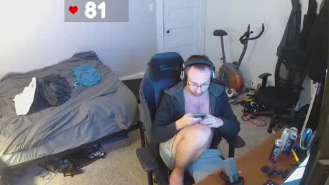 Snapshot of david_novabear chatting on December 2024 05:37:01 AM David online show from December 2024 05:37:01 AM