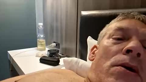 david_stone1969 online show from November 2025 05:58:02 PM