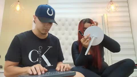 Snapshot of david_victoriaa chatting on November 2025 01:00:02 PM david_victoriaa online show from November 2025 01:00:02 PM