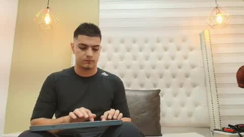 Snapshot of david_victoriaa chatting on November 2025 03:59:02 AM david_victoriaa online show from November 2025 03:59:02 AM