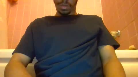 Snapshot of davidbigdick24 chatting on November 2025 01:08:02 AM David online show from November 2025 01:08:02 AM