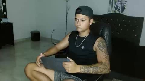 Snapshot of davidbless chatting on September 2025 12:22:02 AM David Bless online show from September 2025 12:22:02 AM