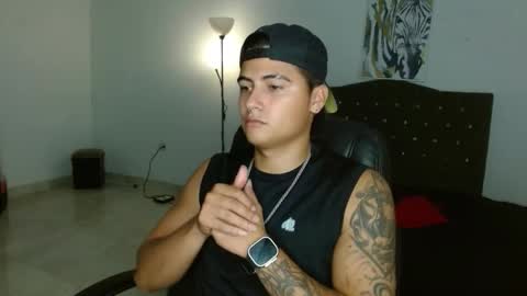 Snapshot of davidbless chatting on September 2025 01:43:01 AM David Bless online show from September 2025 01:43:01 AM