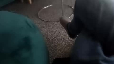 davidf75 online show from November 2025 09:39:01 AM