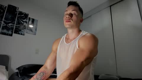 Snapshot of davidj_hot chatting on November 2025 04:45:02 AM david online show from November 2025 04:45:02 AM