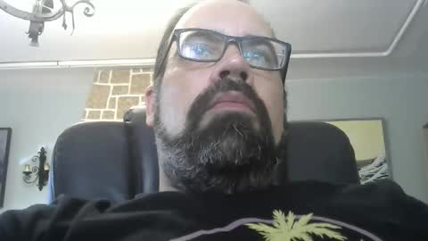 davidmax245 online show from May 2026 05:50:02 PM