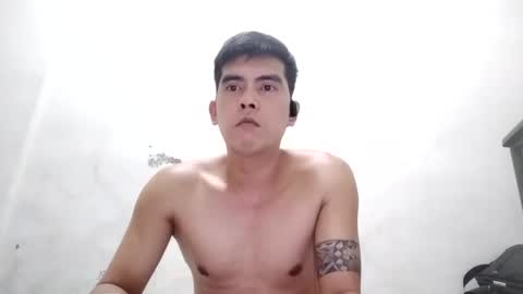 Snapshot of davidrocero chatting on December 2024 02:55:01 PM davidrocero online show from December 2024 02:55:01 PM