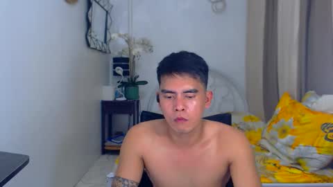 Snapshot of davidrocero chatting on February 2025 06:54:01 AM davidrocero online show from February 2025 06:54:01 AM