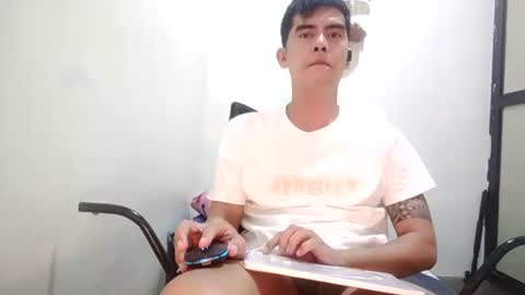 Snapshot of davidrocero chatting on March 2025 01:31:02 PM davidrocero online show from March 2025 01:31:02 PM