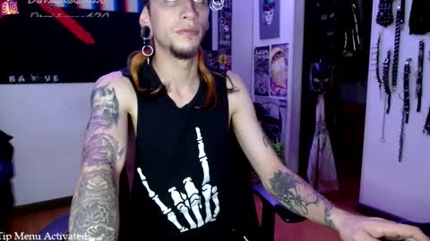 Snapshot of davidroses420 chatting on March 2025 01:59:02 AM online show from March 2025 01:59:02 AM