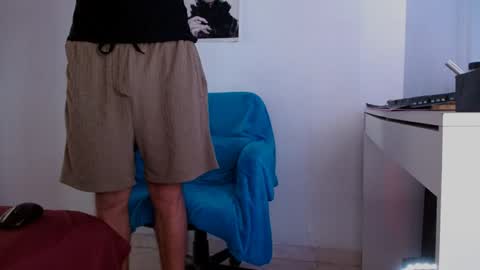 Snapshot of davidsalazar33 chatting on February 2025 06:38:01 PM davidsalazar33 online show from February 2025 06:38:01 PM