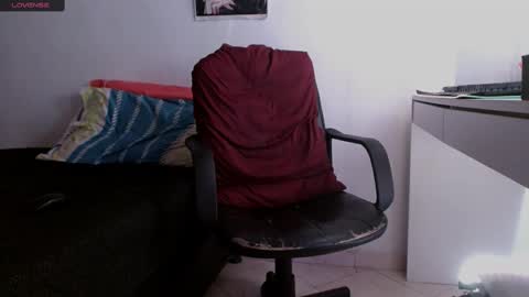 Snapshot of davidsalazar33 chatting on February 2025 04:30:02 AM davidsalazar33 online show from February 2025 04:30:02 AM