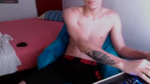 Snapshot of davidsalazar33 chatting on March 2025 02:23:02 AM davidsalazar33 online show from March 2025 02:23:02 AM